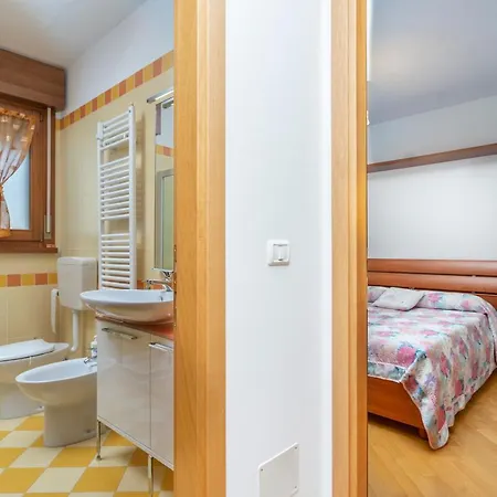 Ai Gelsomini - Lovely Flat With Terrace And Parking! * Udine