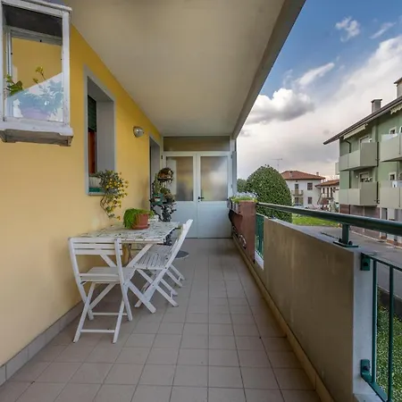 شقة Ai Gelsomini - Lovely Flat With Terrace And Parking!