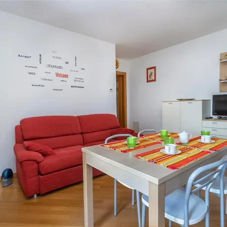 Ai Gelsomini - Lovely Flat With Terrace And Parking! Apartment Udine